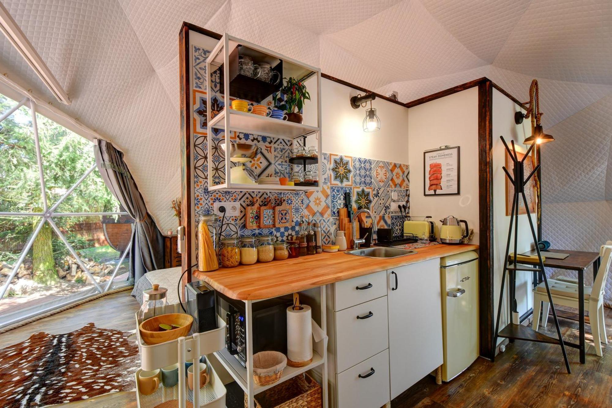 Tiche Misto Glamping Hotel Slapy  Bagian luar foto