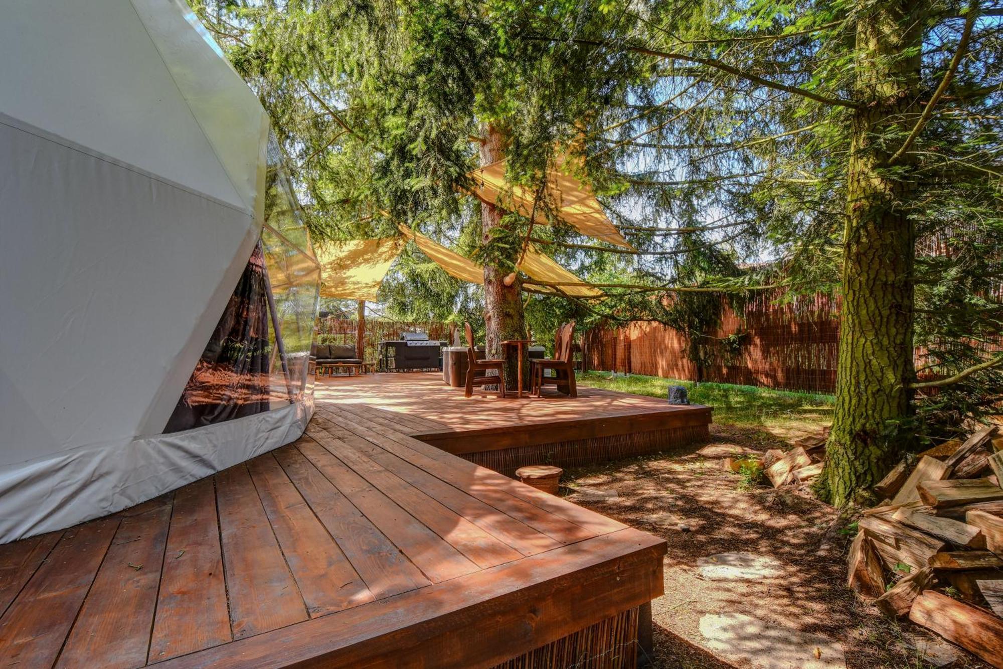 Tiche Misto Glamping Hotel Slapy  Bagian luar foto